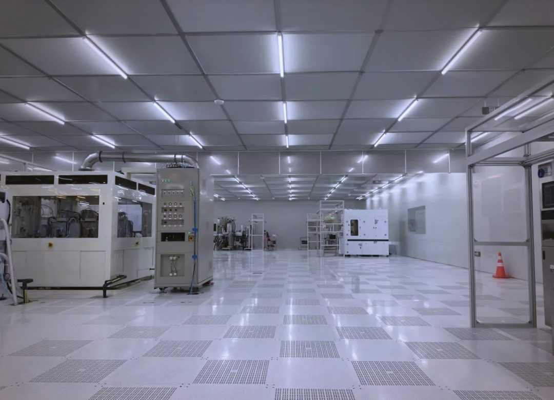 <span data-zh>高端制造 中央空调节能</span><span data-en>Manufacturing HVAC energy saving</span>
